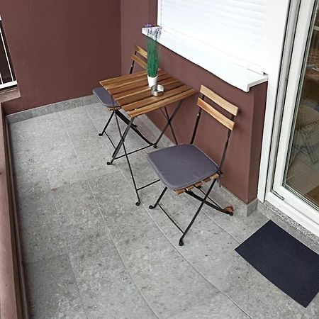 Apartman Simic Appartement Osijek Buitenkant foto